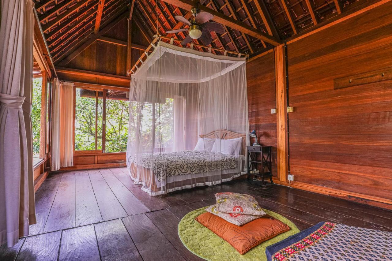 Sari Bamboo Bungalows ウブド エクステリア 写真