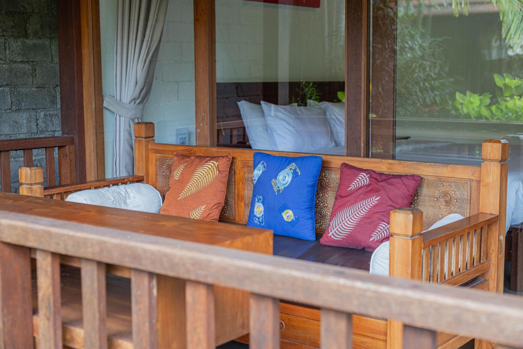 Sari Bamboo Bungalows ウブド 部屋 写真