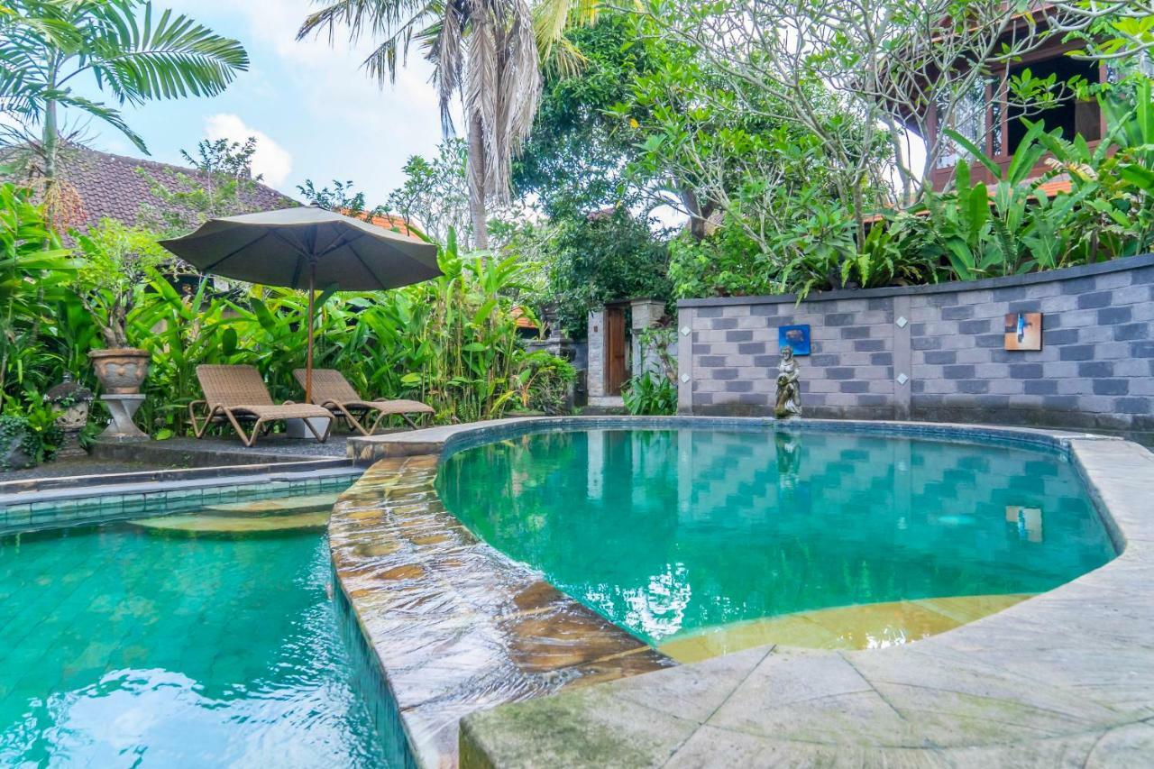Sari Bamboo Bungalows ウブド エクステリア 写真